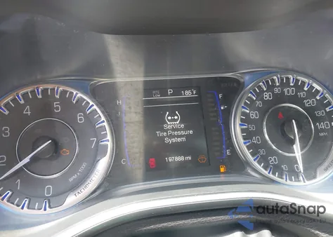 2015 Chrysler 200 Limited из США, поврежденный, VIN 1C3CCCAB1FN559353